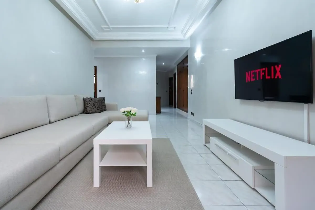 Appartement Cosy A Maarif, A Cote Du Mcdonald'S Casablanca Apartmán